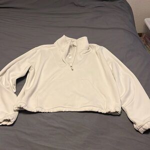 Lululemon cropped half zip pullover.